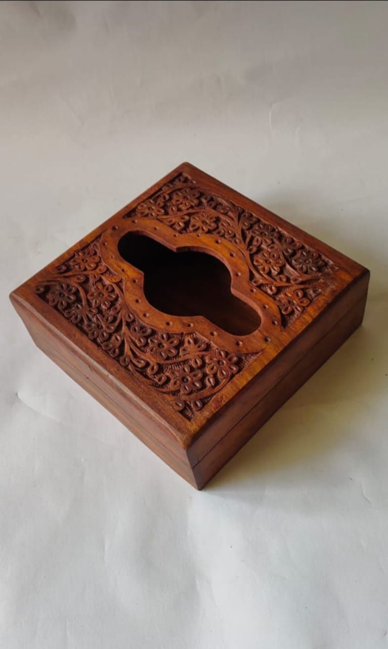 Wooden Tissue Holder