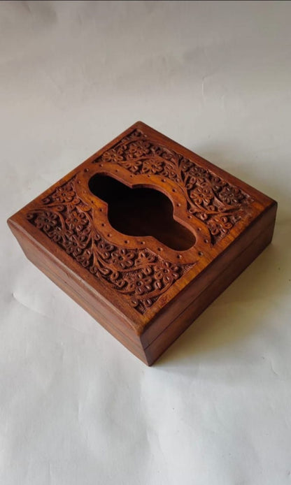 Wooden Tissue Holder