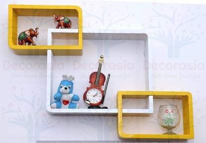 DECORASIA� Beautiful Interlocking Shape (Set of 3) Wooden Wall Shelf