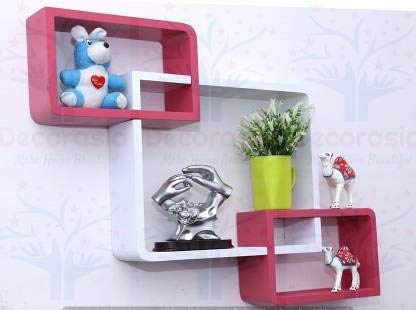 DECORASIA� Beautiful Interlocking Shape (Set of 3) Wooden Wall Shelf